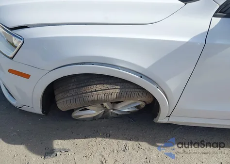 2017 Audi Q3 2.0T Premium из США, поврежденный, VIN WA1ECCFS9HR005867